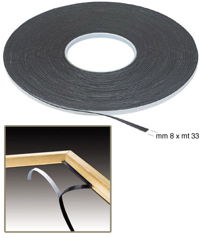 Traka pjenasta samoljepljiva crna - mm 8x33 m